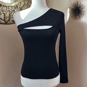 Black Ribbed One Sleeve Top